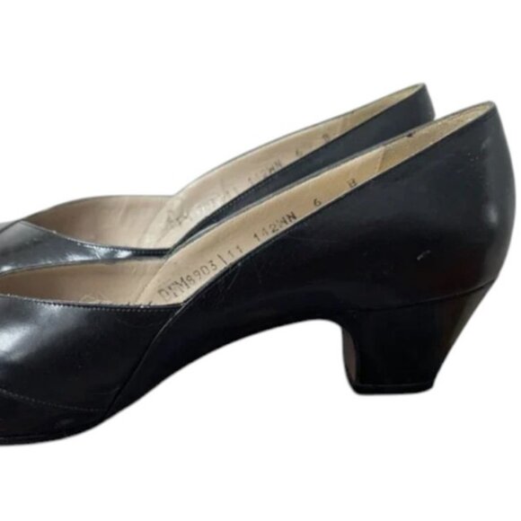 Salvatore Ferragamo black Circa patent cap-toe shoes size 6 - Picture 5 of 8